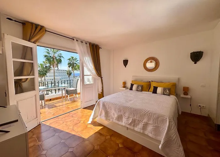 Torviscas Apartman *